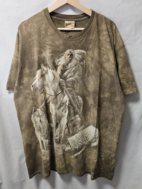 The Mountain Other - Vintage - The Mountain Brown Native Men’s T-Shirt with Wolf & Horse Print sz XL